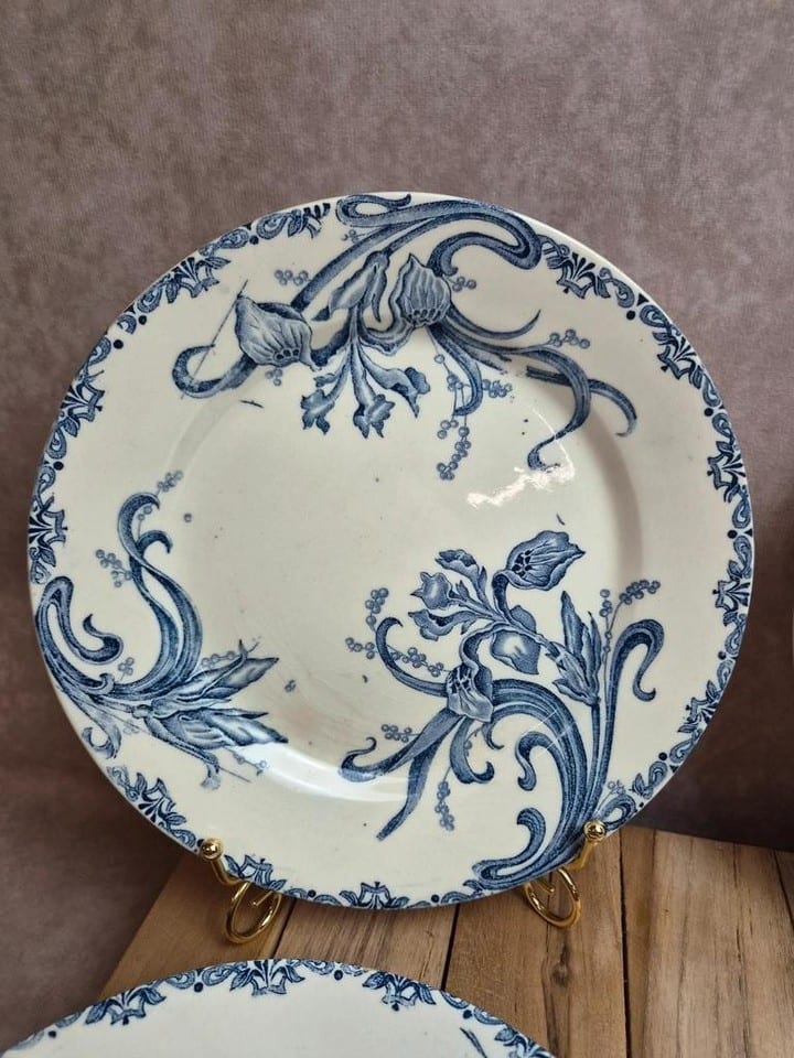 Lot de 6 assiettes terre de fer Clairefontaine – modèle Iris – fin Xixe — photo 3