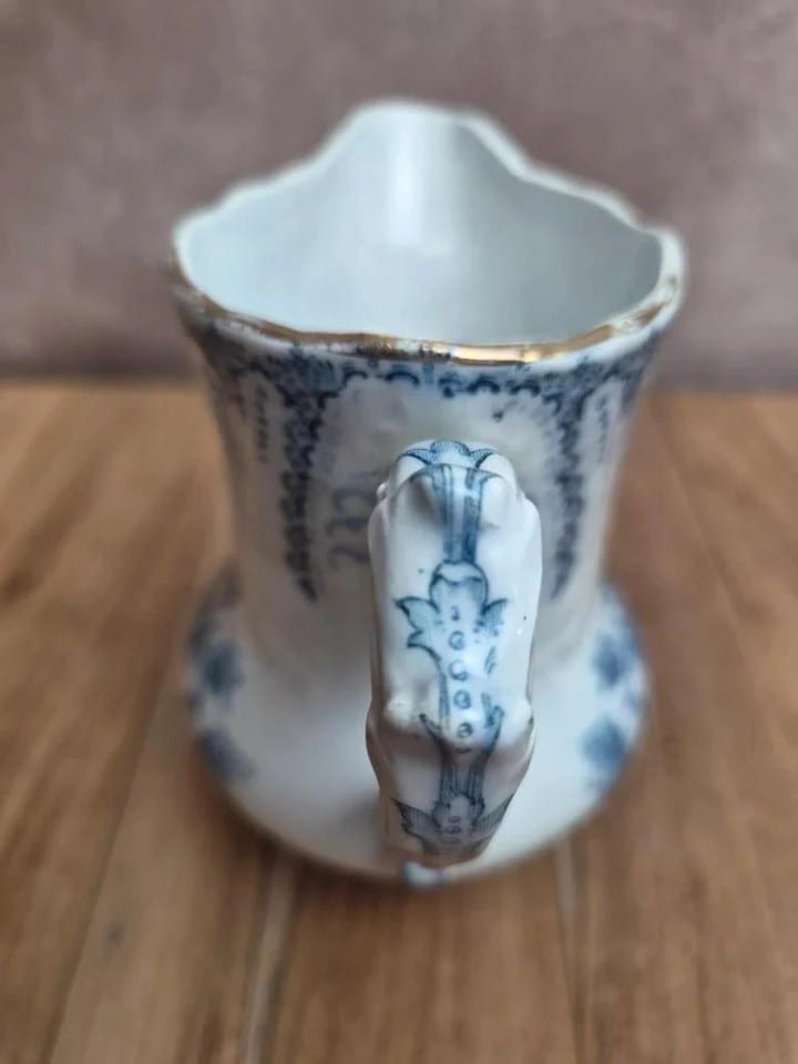 Pot à lait ancien Saint-amand et Hamage Régence terre de fer bleu — photo 7