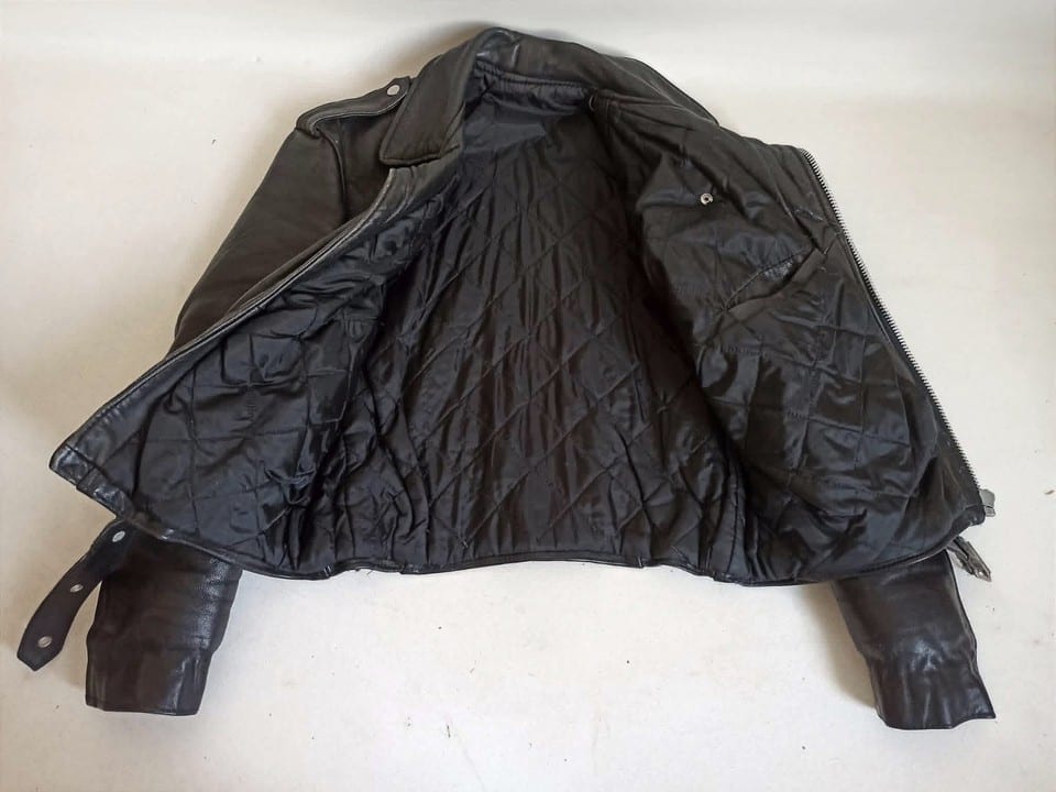 Perfecto cuir noir Années 70 Taille M — photo 3