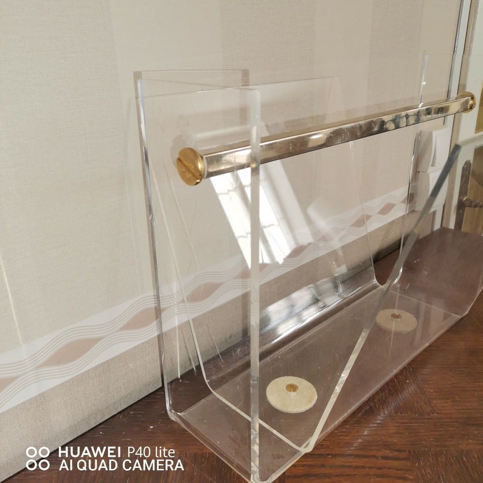 Porte revues en Plexiglas  par David Lange pour Roche et Bobois — photo 4