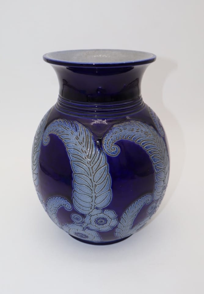 Vase en grès de Betschdorf – Bleu cobalt – Décor floral