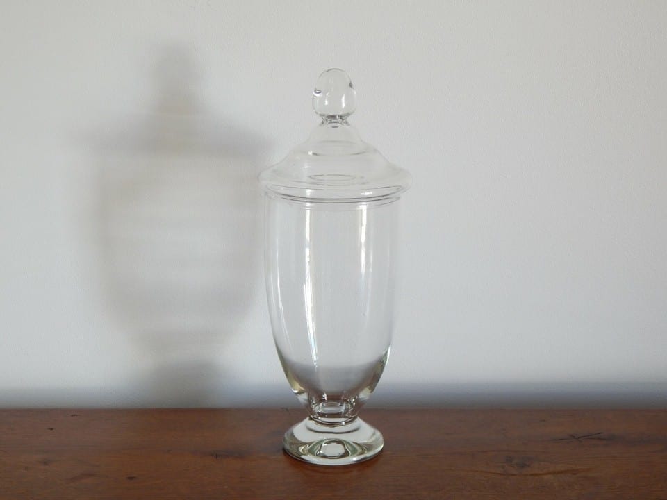 ANCIEN POT Bocal à Pharmacie ou Décoratif ? en VERRE avec Couvercle