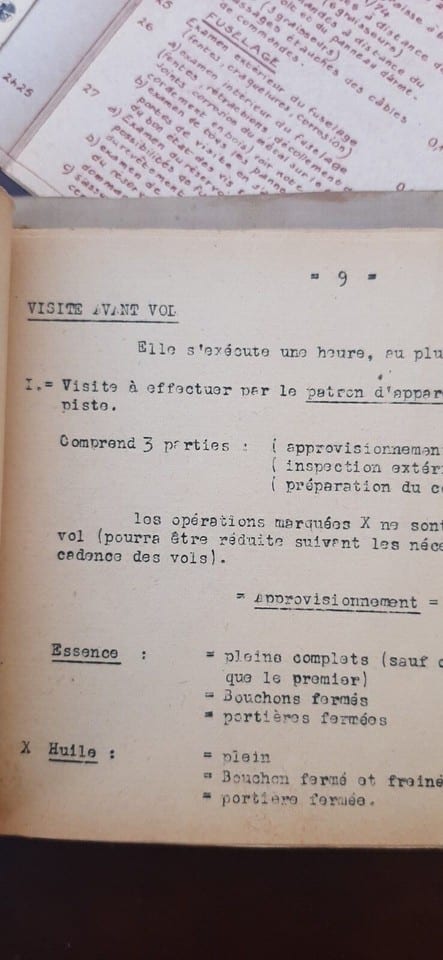 Documents Aéronavale Flottille 12 F Avion HELLCAT + Technique Entretien Marine — photo 7