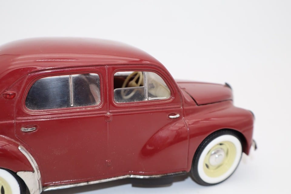 Renault 4 CV miniature Solido – Échelle 1/17 – Made in France – Bordeaux — photo 4