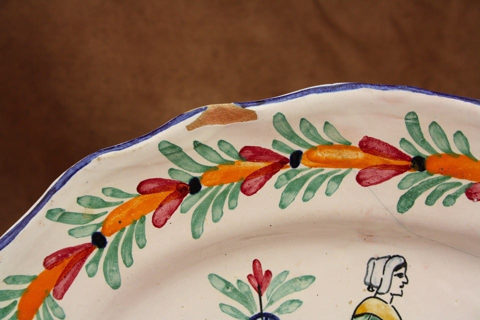 Plat porcelaine Quimper Malicorne XIX décor à la  Bretonne — foto 3