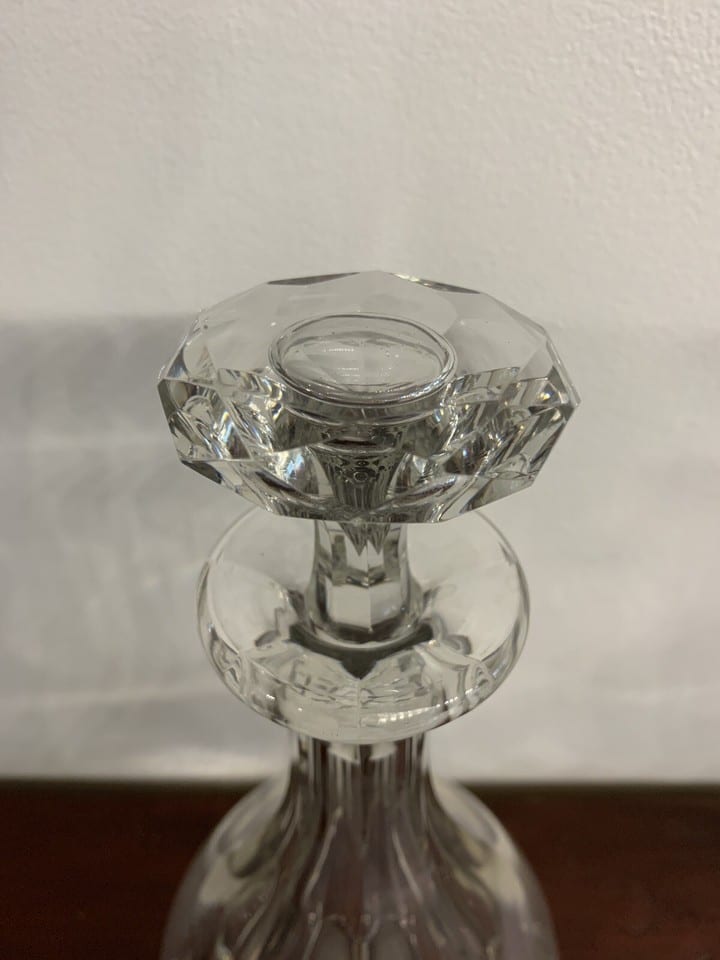 Service de six verres à vin et une carafe en cristal Baccarat modèle Compiègne — photo 7