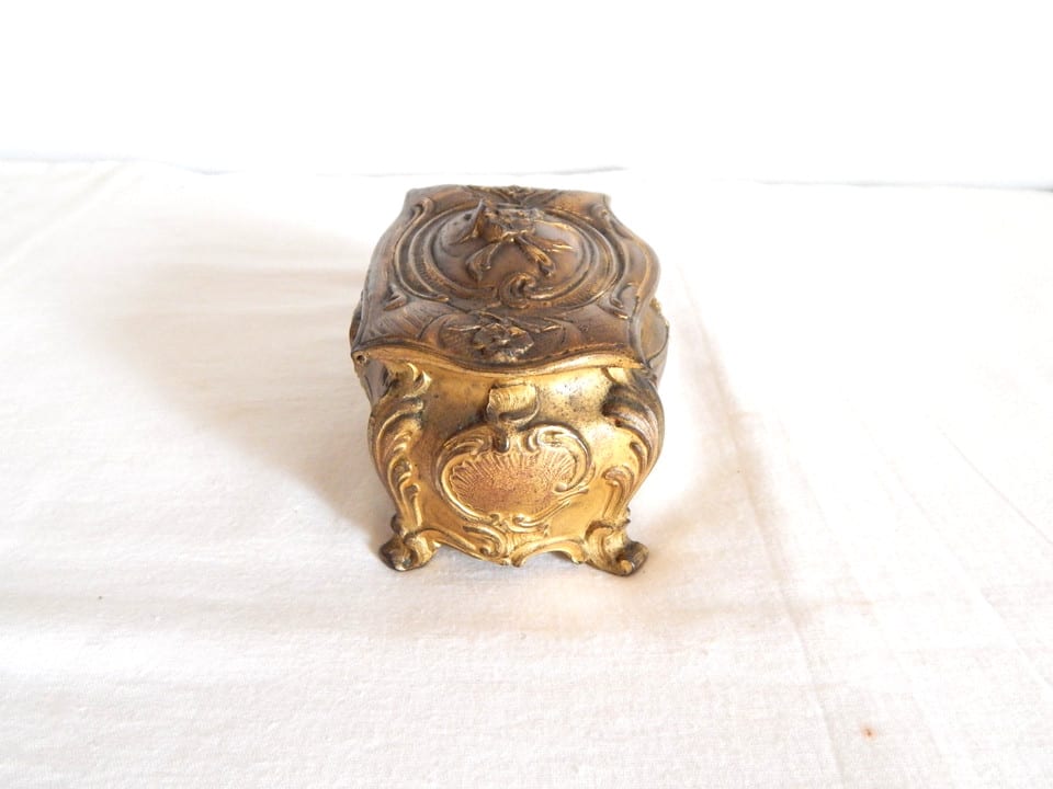 ANCIENNE Boîte Coffret à Bijoux en Métal à Décor FLORAL — photo 5