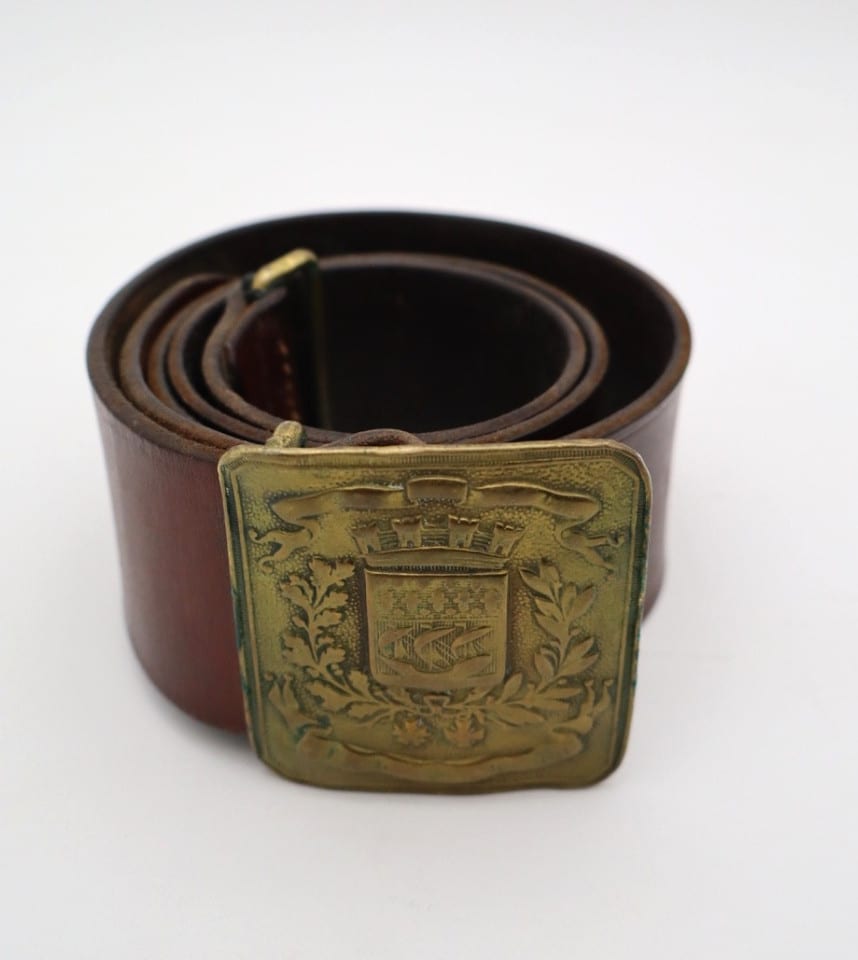 Ceinturon de sapeur-pompier en cuir et plaque laiton Ville de Paris vers 1900