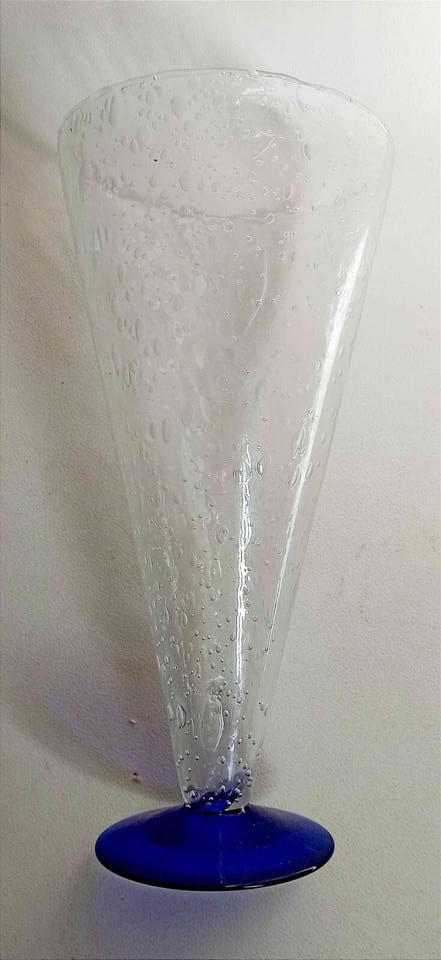 Grand calice verre bullé transparent & piètement bleu Hauteur 30,3 cm — photo 4