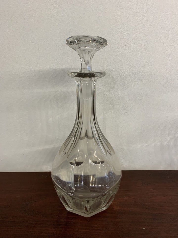 Service de six verres à vin et une carafe en cristal Baccarat modèle Compiègne — photo 6