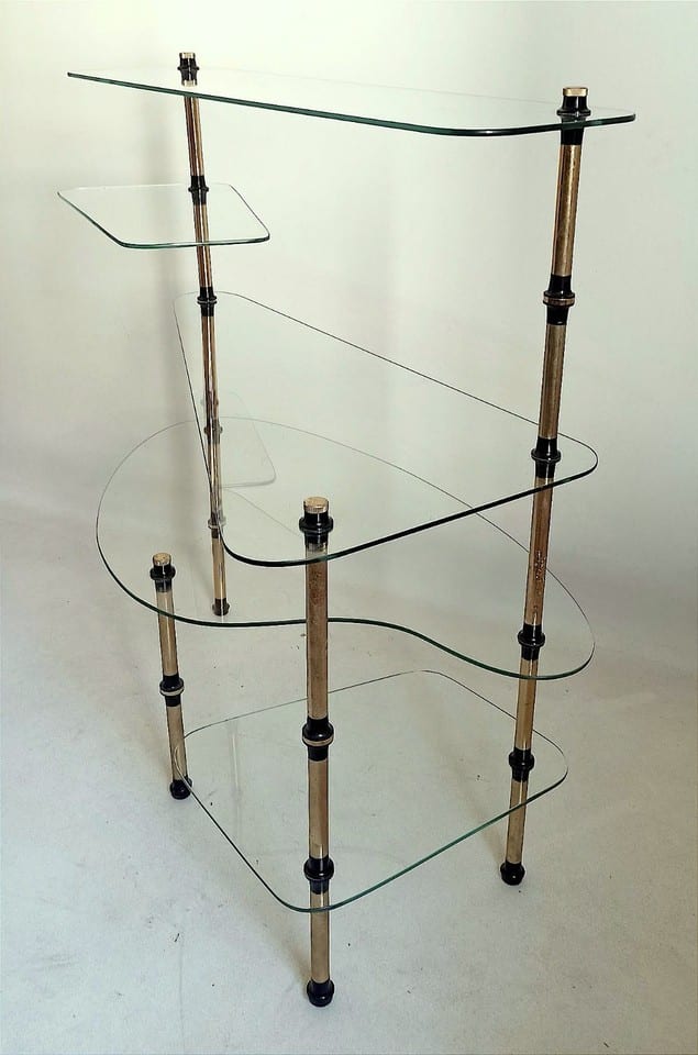 Étagère vitrée sur pied Années 50 Largeur 82 cm — foto 8