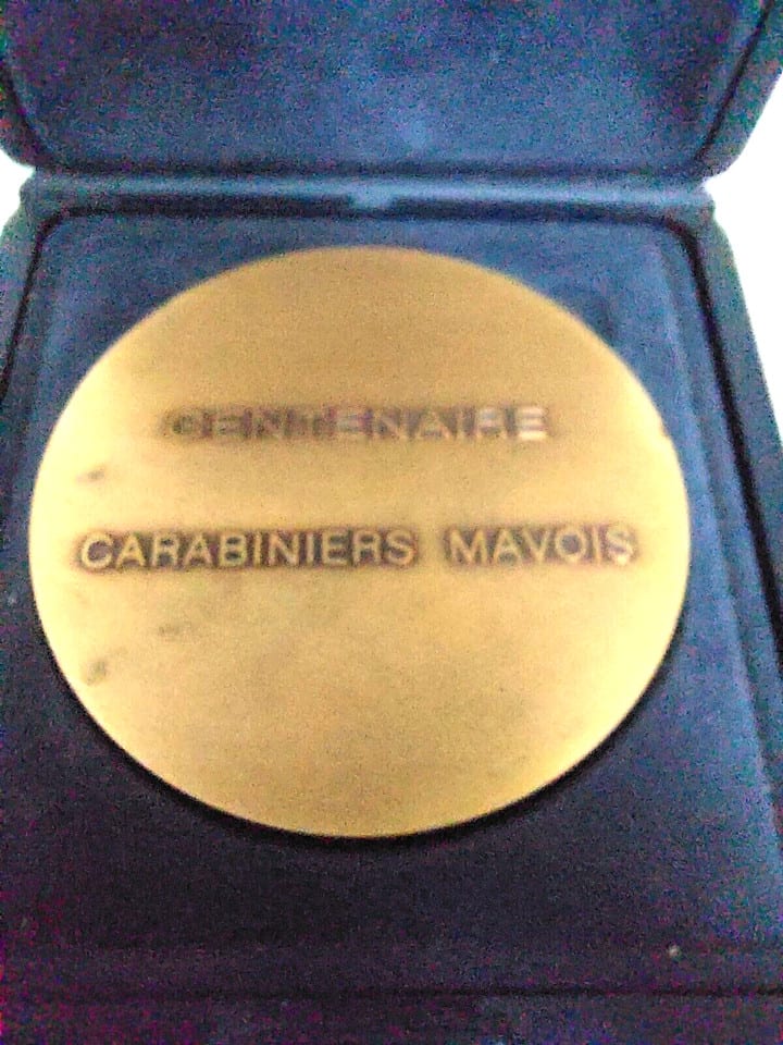 Médaille en bronze Centenaire Carabiniers Mavois — photo 2