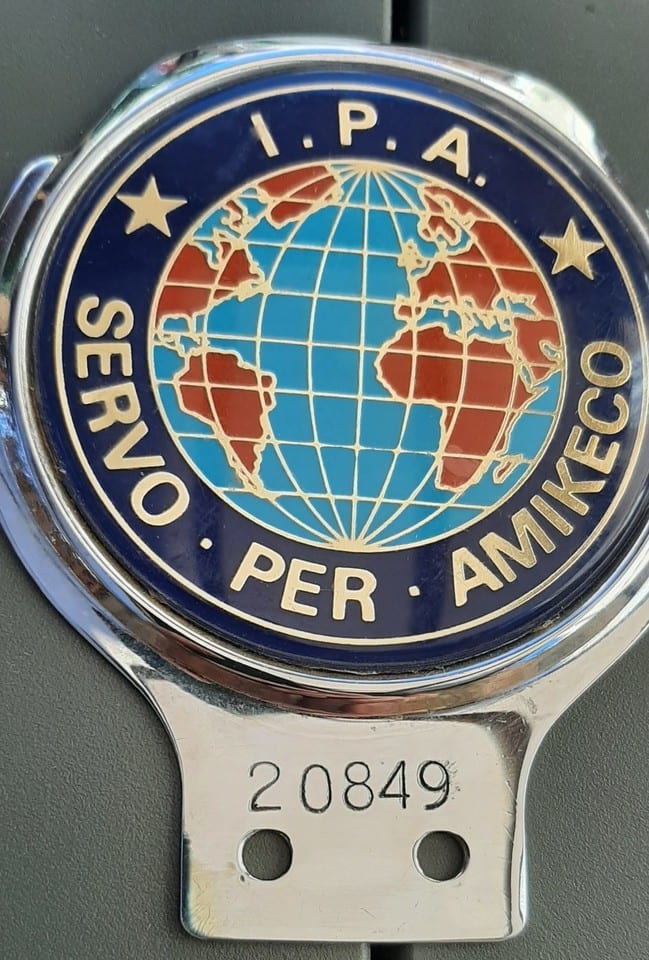 Plaque Automobile Police IPA International Association métal ORIGINAL Car badge — photo 3