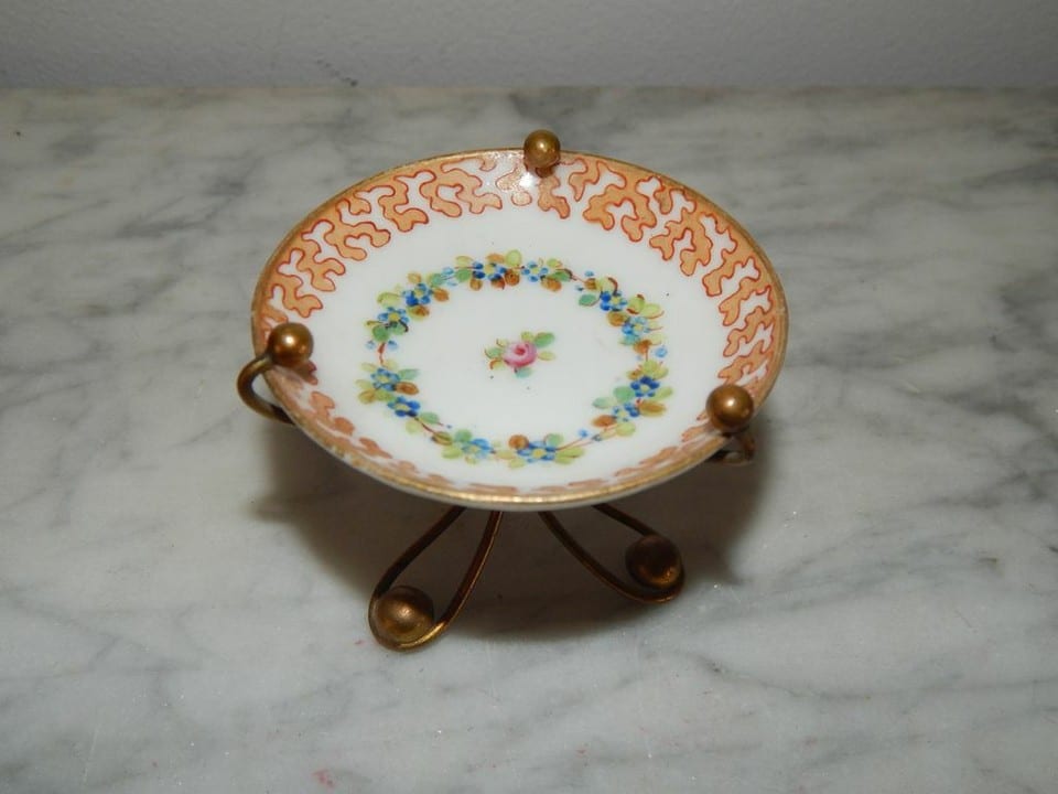 ANCIEN BAGUIER en PORCELAINE de Sévres Paris ? Décor Peint Main XIXéme