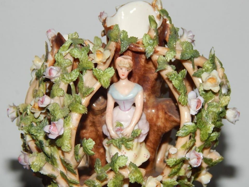 SUPERBE ANCIENNE Bouquetière Vase en PORCELAINE Germany DRESDEN MEISSEN ? Signée — photo 6