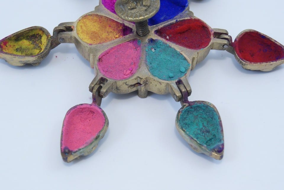 Poudrier Inde bronze powder tika box Ganesh fête de fleurs maquillage Hindu Kum — foto 4