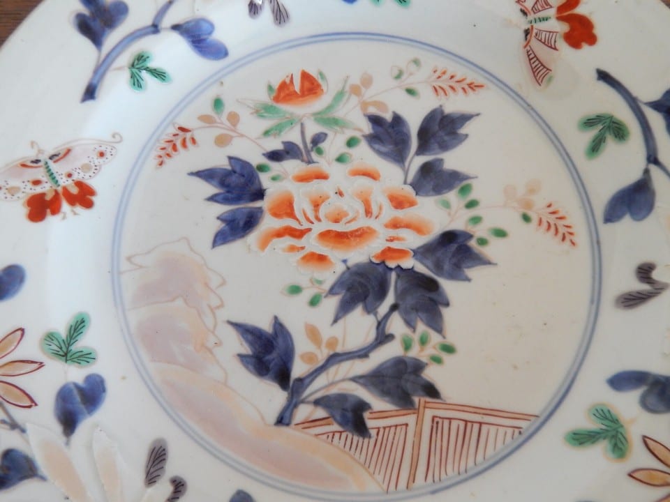 SUPERBE ANCIENNE Assiette ASIE en Porcelaine à Décor FLORAL Papillons — photo 4