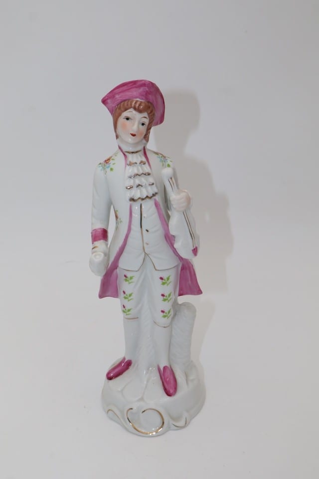Biscuit de porcelaine – Gentilhomme musicien au violon – Figurine vintage — photo 2