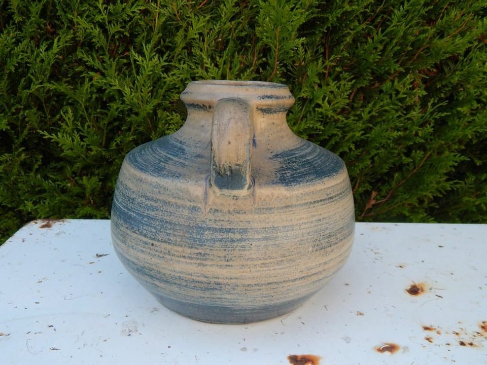 ANCIEN VASE en Grès à Deux Anses Signé GRES Des CAPUCINS SALINS France — photo 2