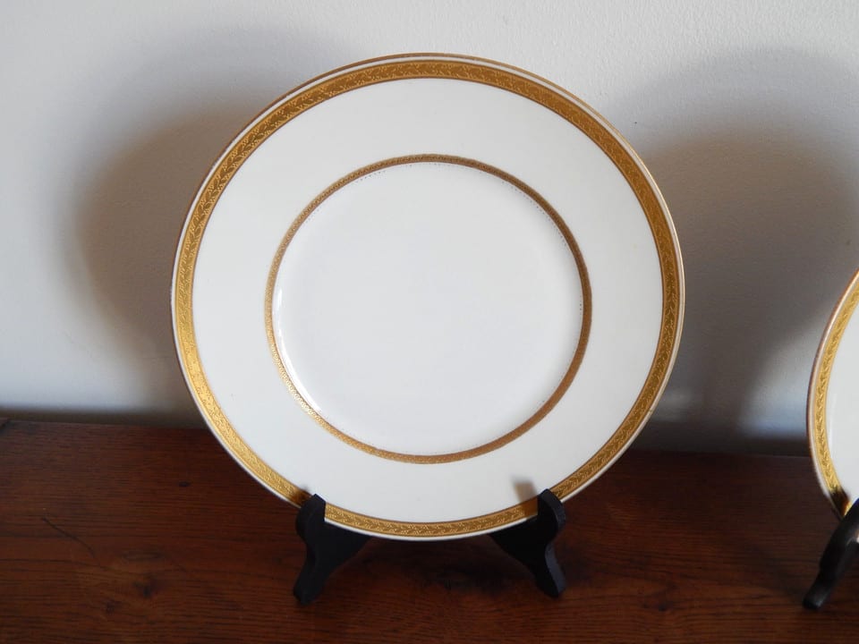 6 ANCIENNES ASSIETTES Plates PORCELAINE Limoges L. Bernardaud & Cie  Liseré Doré — photo 2