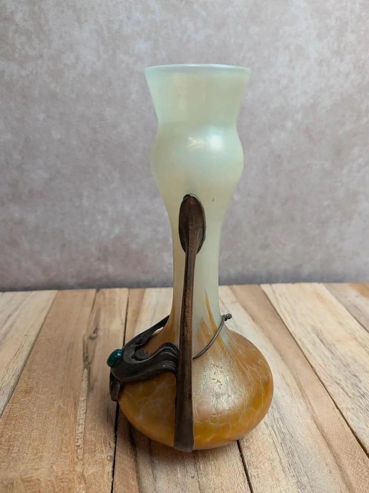 Vase Art nouveau 1900 – Ferdinand von Poschinger attribué – Verre à l'uranium — photo 6
