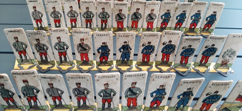 Gros lot 60 Soldats WWI Guerre 1914-1918 Jouet France Figurines Carton VINTAGE — photo 4
