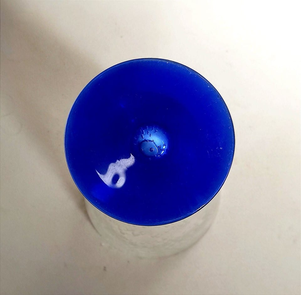 Grand calice verre bullé transparent & piètement bleu Hauteur 30,3 cm — photo 7