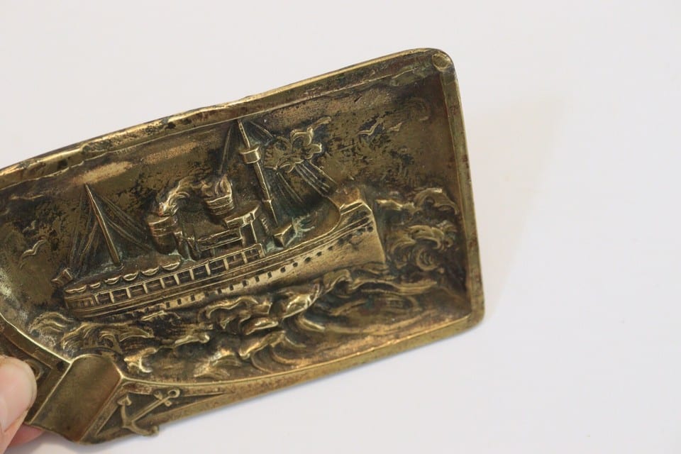 Coupelle vide poche cendrier ashtray bronze bateau vapeur tempête paquebot boat — Foto 3