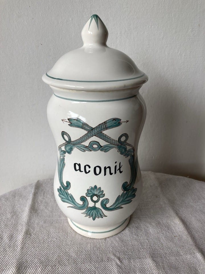 Grand pot à pharmacie en céramique, Aconit