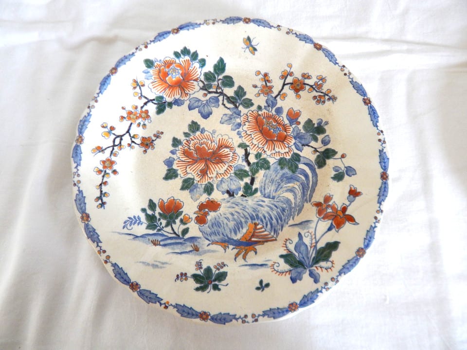 6 ANCIENNES ASSIETTES en Faïence de GIEN à Décor COQ et PIVOINE Signées — photo 7