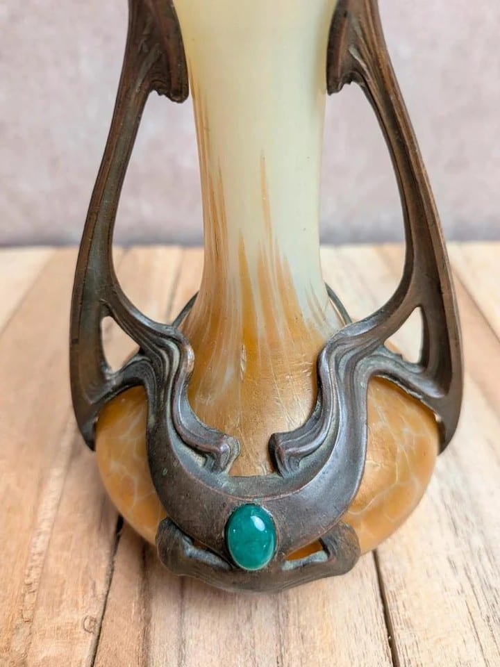 Vase Art nouveau 1900 – Ferdinand von Poschinger attribué – Verre à l'uranium — photo 3