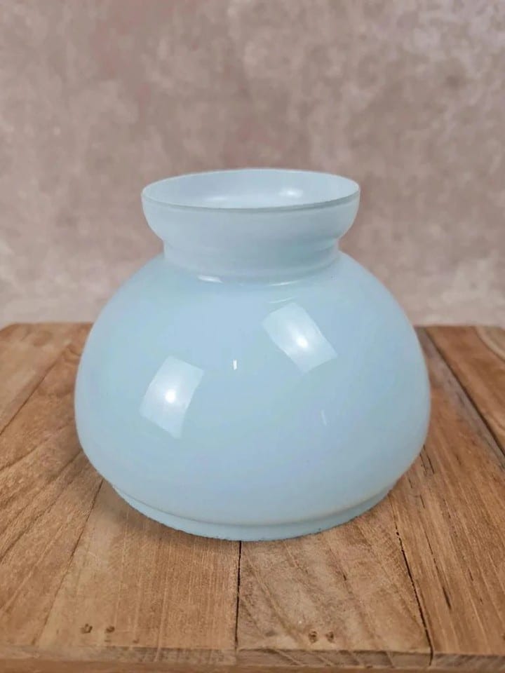 Abat-jour ancien en opaline bleue décor roses 🌸 — foto 5