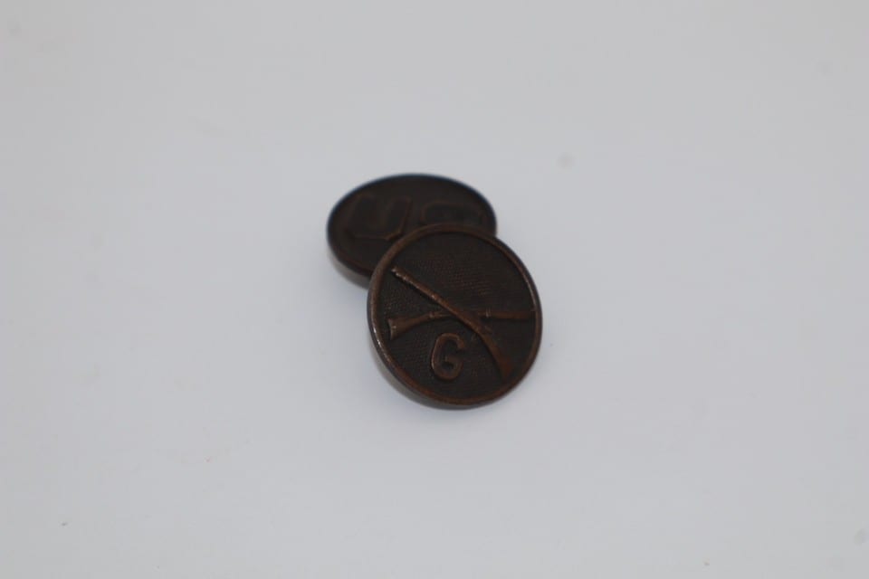 Lot de 2 boutons militaires US – Infanterie – WW2 — photo 7