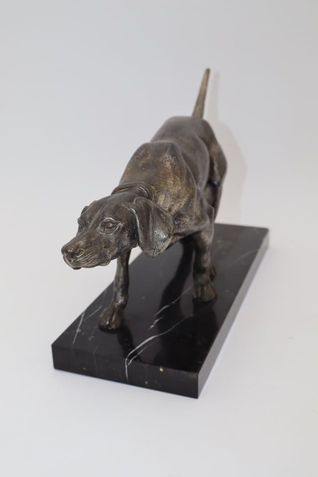 Régule sculpture animalière sur socle en marbre noir — photo 3