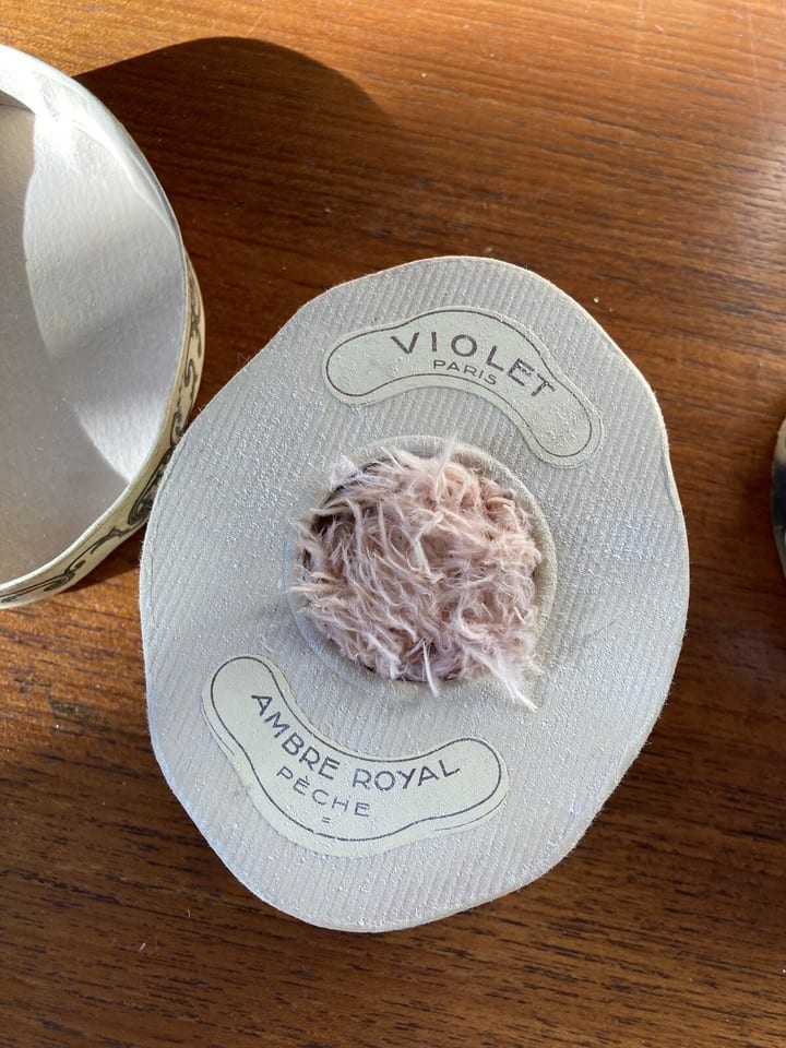 Boîtes poudre de riz Lancôme et Violet 1900/1920 — foto 4