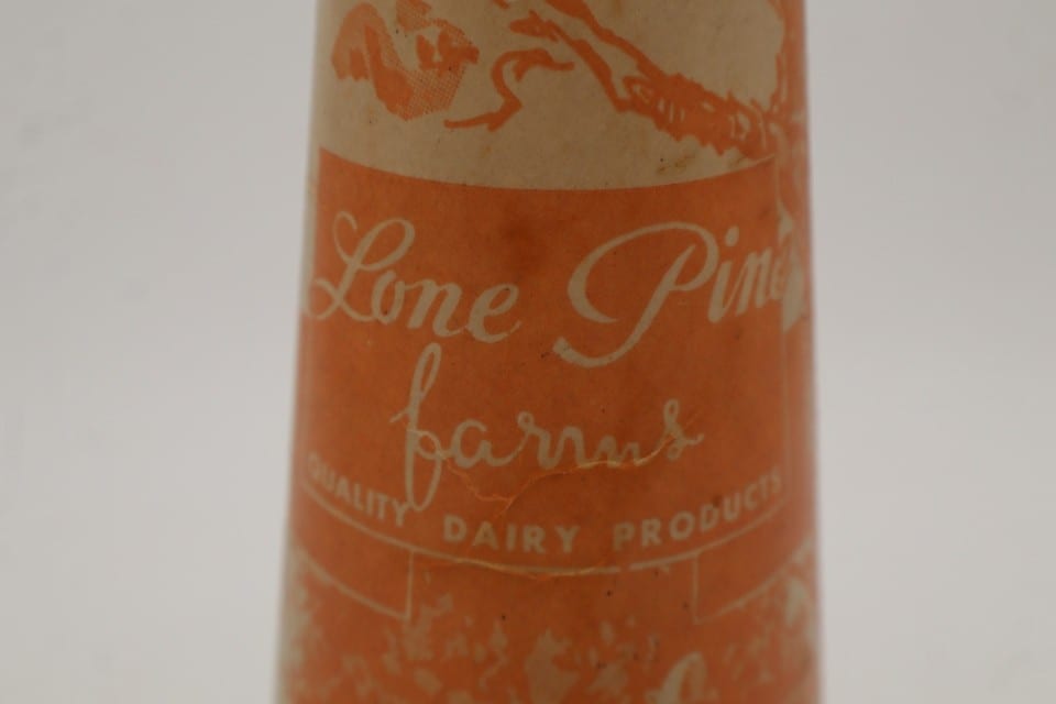 Titre : Bouteille cône lait carton ancienne Lone Pine Farms - publicité US — photo 7