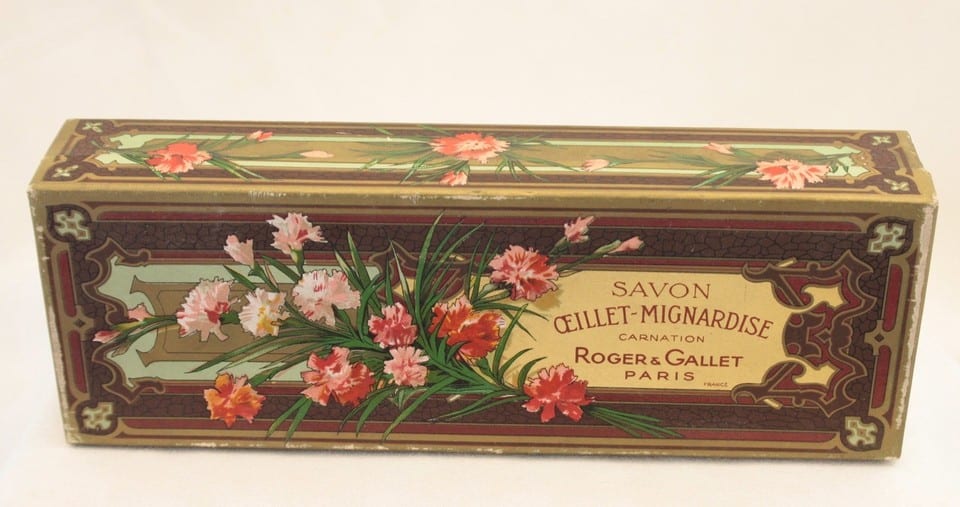 Boite ancienne cartonnée savon Roger & Gallet Paris french soap box