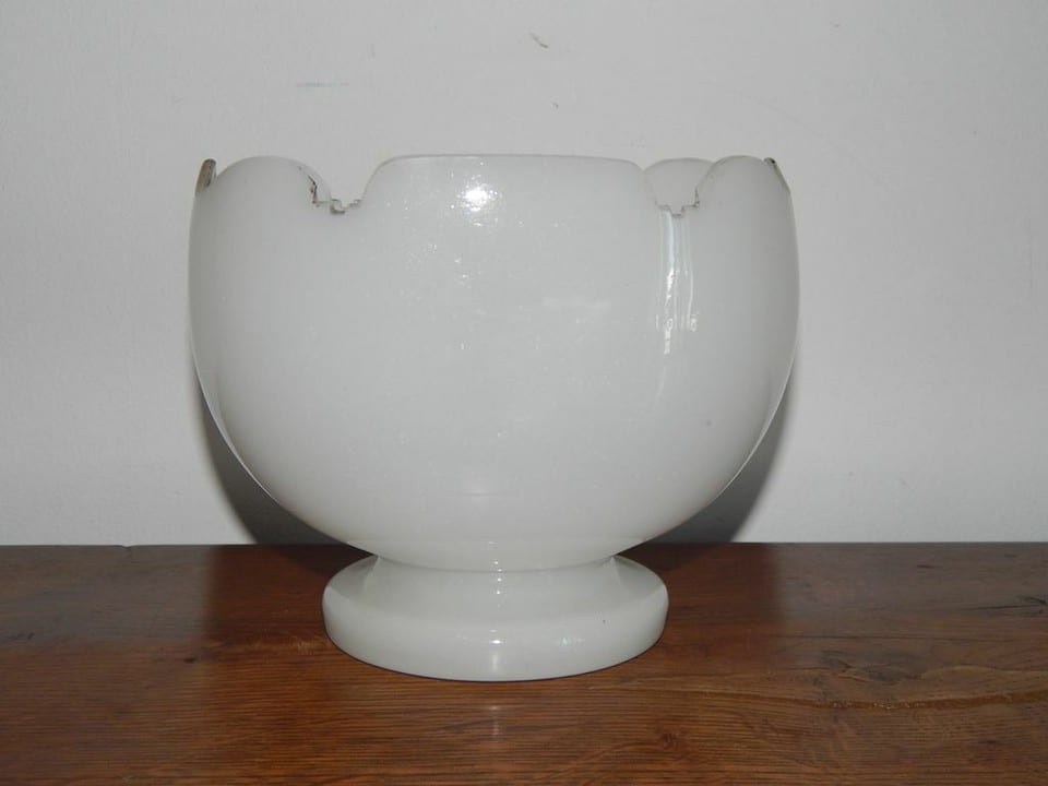 ANCIEN VASE D'AUTEL en OPALINE Savonneuse St Louis Baccarat ? époque CHARLES X — photo 4