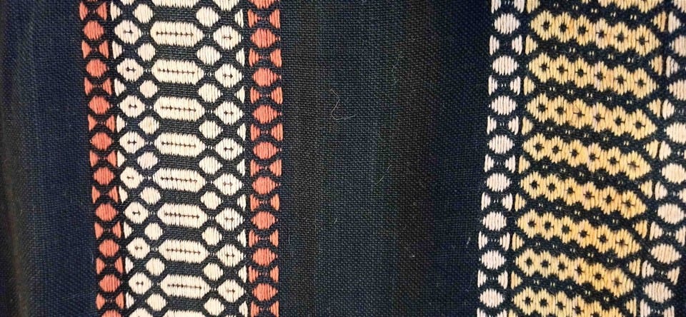 Tissu berbère Tenture, tapis, tapisserie, dessus de lit Années 40