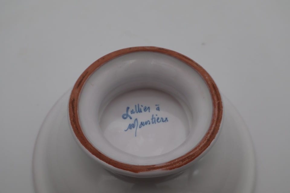 Coupe à fruits  en faïence de Moustiers, manufacture Lallier — photo 4