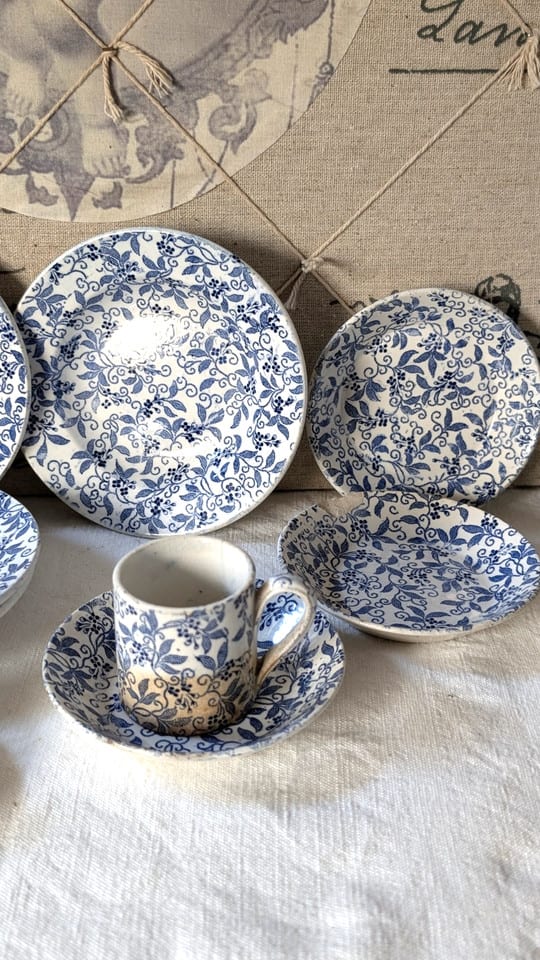 dinette ancienne Choisy Le Roi- terre de fer - collection - Fin XIXeme — photo 2