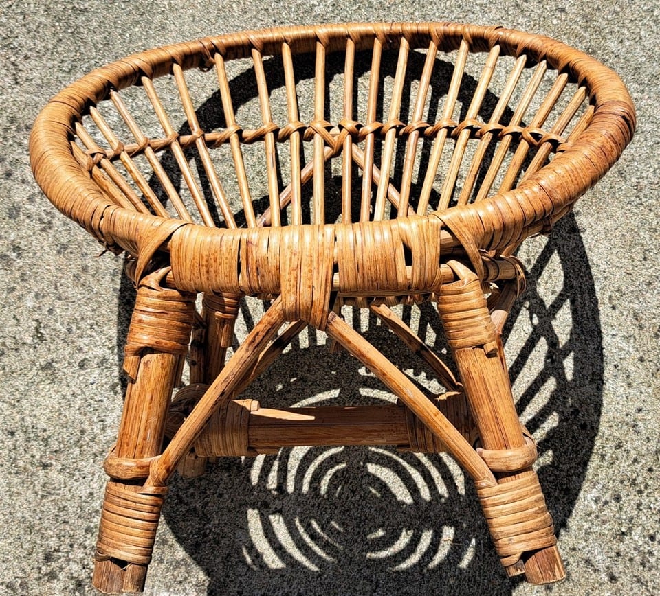 Fauteuil rond en rotin pour enfants année 70 Haut 50 x diam 50 cm — photo 3