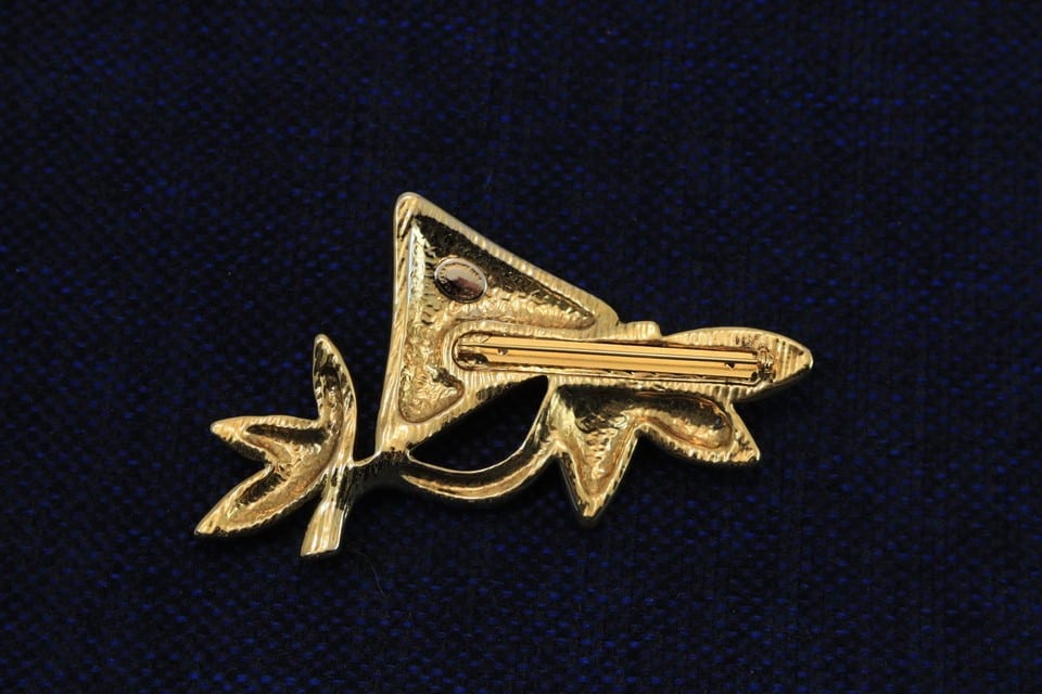 Comptoirs de la Banquise haute couture grande broche vintage dorée — Foto 2