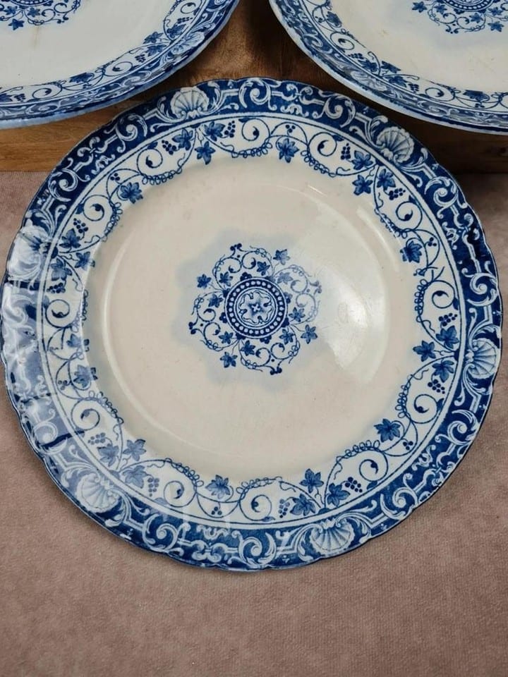 Assiettes anciennes Jules Vieillard Bordeaux – Service “louis Xv” lot de 5 — Foto 3