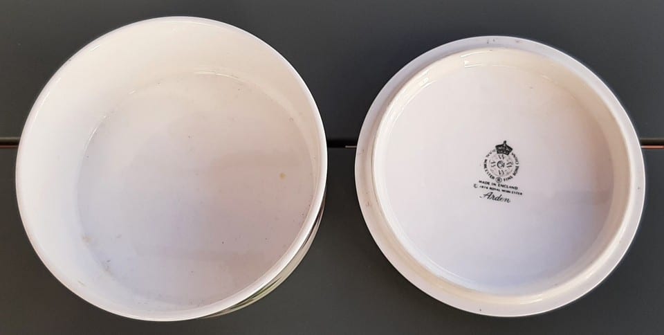 Petite Boite Royal Worchester England 1974 Angleterre ORIGINAL TBE 10 cm — photo 5