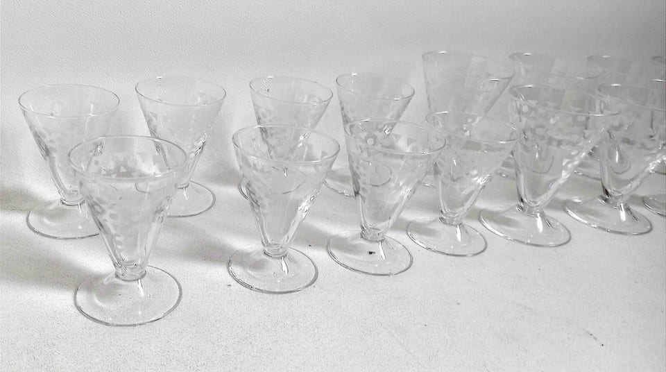 Service de 7 verres à eau + 8 verres à vin Années 50 — photo 4