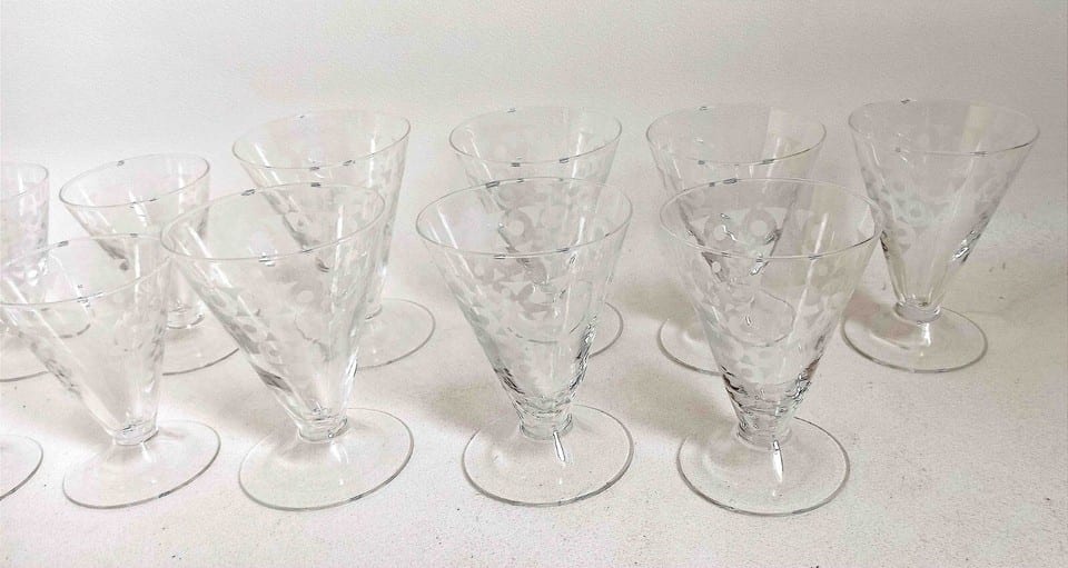 Service de 7 verres à eau + 8 verres à vin Années 50 — photo 3