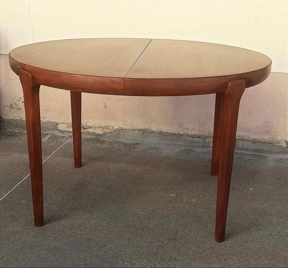 Table teck + 4 chaises de Niels Vodder Design scandinave Années 60 — photo 4