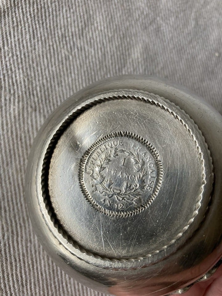 Taste-vin en argent massif, 18ème, orné d’1 franc Bonaparte Premier Consul An 12 — foto 5