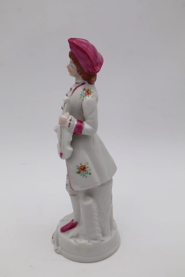 Biscuit de porcelaine – Gentilhomme musicien au violon – Figurine vintage — photo 4